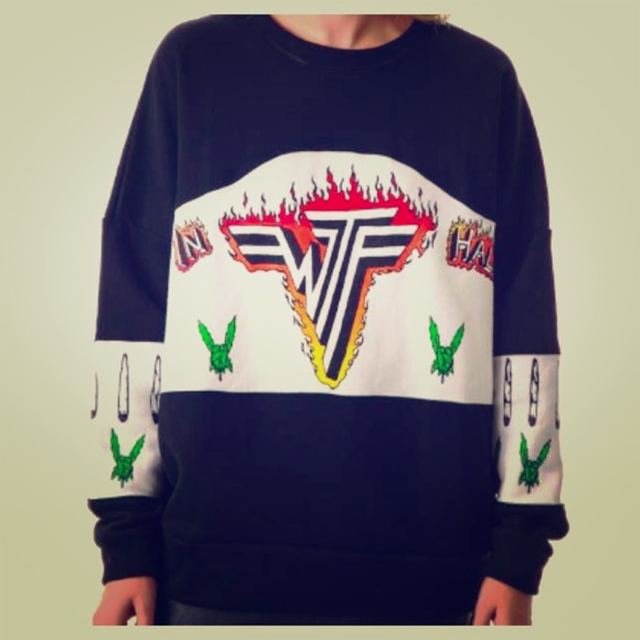 UNIF inhale sweater size medium