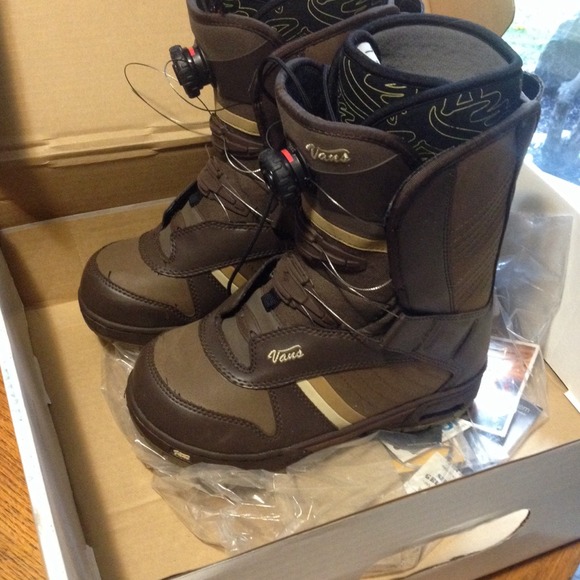 Womens snowboard boots