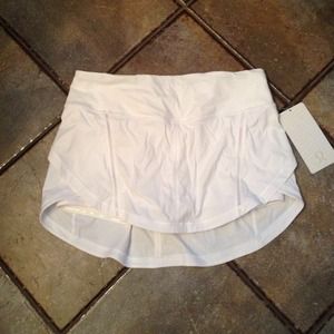 Lululemon Full Stride Skirt size 8