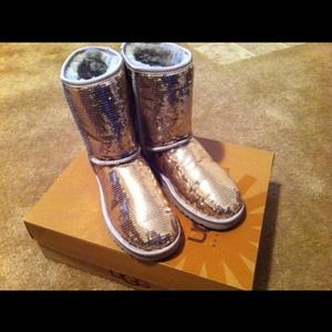 Silver Sparkle Uggs