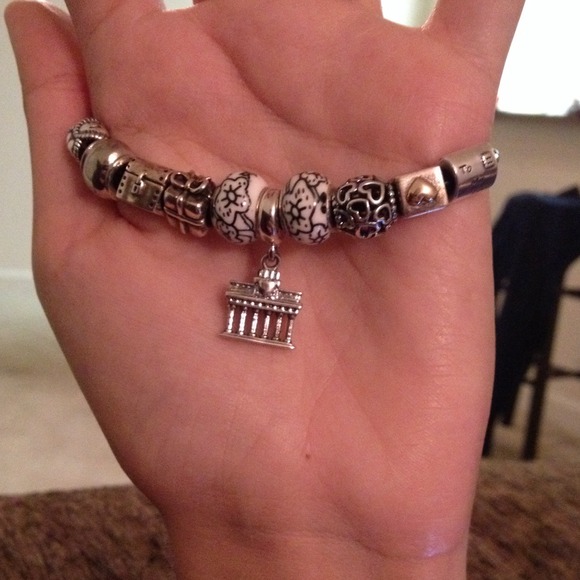 ❤️Sharing my Pandora Bracelet ❤️ - Picture 2 of 4