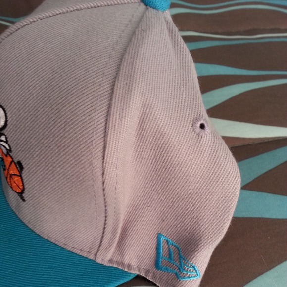 Charlotte hornet 59/fifty SnapBack - Picture 2 of 3