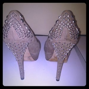 Vince Camuto studded pumps