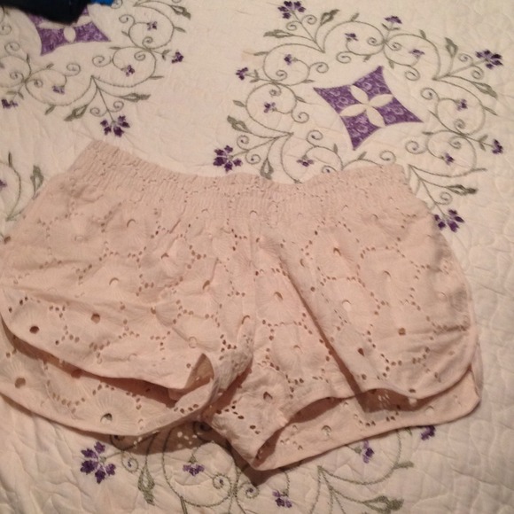 Floral skin tone shorts