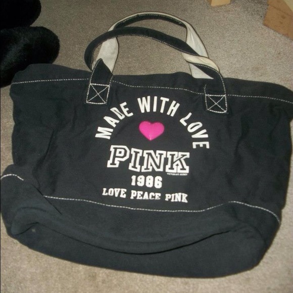 BUNDLE FOR AMYLICIOUS34 Victoria Secret Pink totes