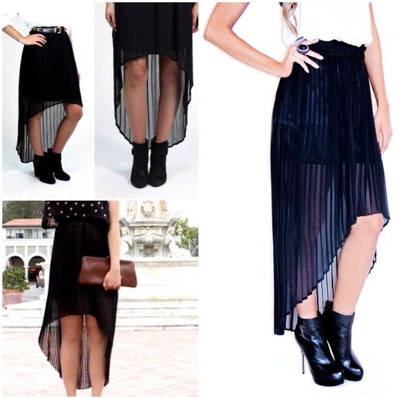 Lush Black High-Low Hem Pleated Skirt
