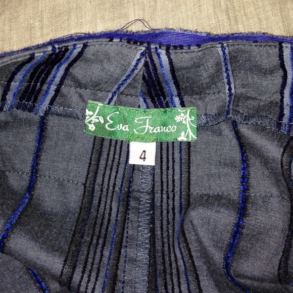 Blue striped velvet skirt - Picture 4 of 4