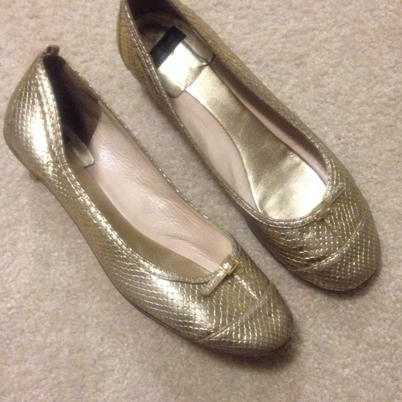 Kate Spade gold neutral color flat shoes