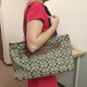 REDUCED! Coach tote
