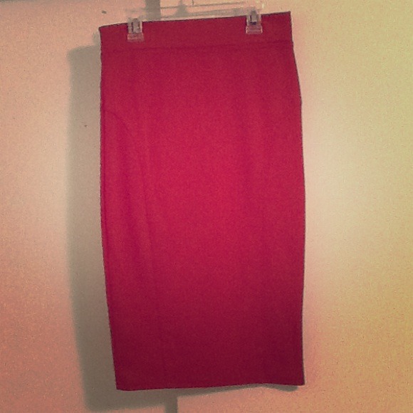Perfect for Fall pencil skirt