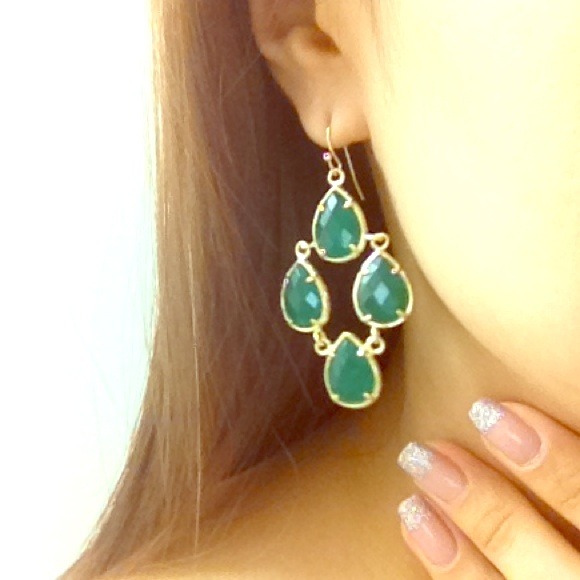 kendra scott Jewelry - 👏Just Marked down !!!Kendra scott earring👏👏
