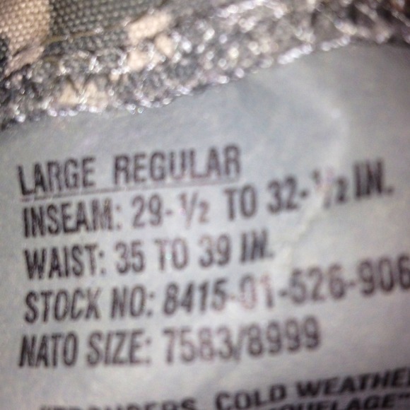 US army issued vortex rain pants,tee and glov SZ L - Picture 4 of 4