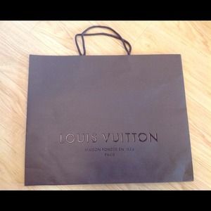 Auth. Louis Vuitton shopping bag