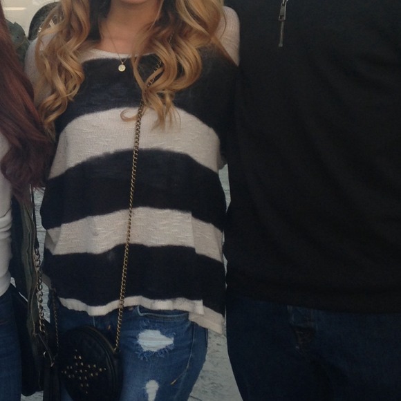 Striped oversized shirt 💈