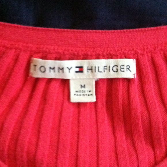 🌻 Pink V-Neck Sweater - Picture 3 of 3