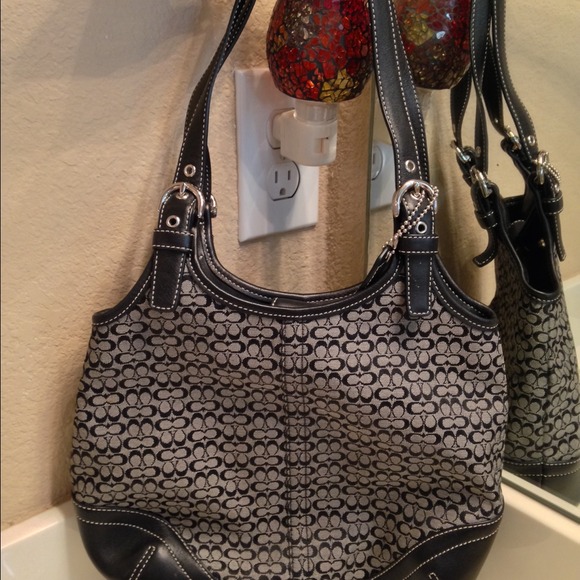 Coach signature purse