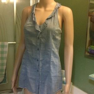 SOLD SOLD SOLD Guess tops