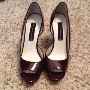 Peep Toe pump by Steve Madden
