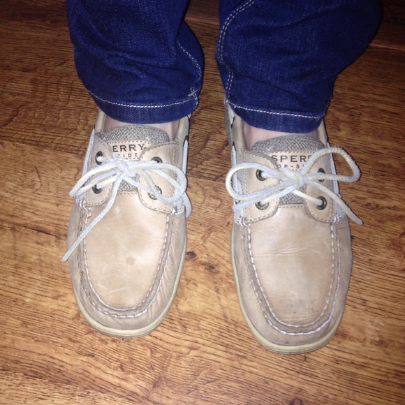 Authentic Sperry SZ 7 1/2