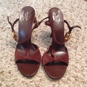 Gucci brown Suede strappy heels