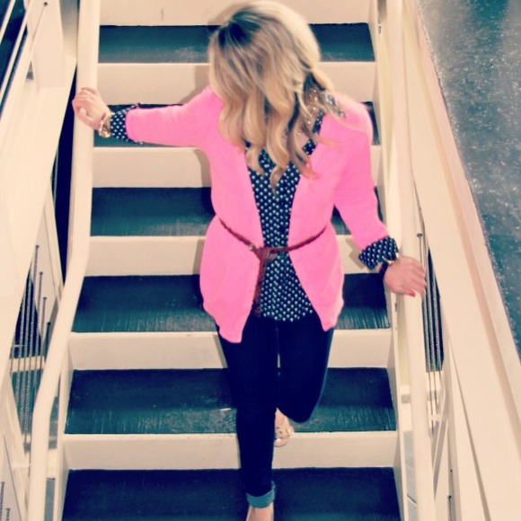 🚫SOLD🚫Gap pink boyfriend cardigan