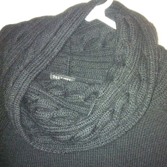 Black sweater with loose turtle neck beautiful