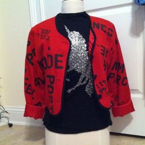 Fashionista vintage crop blazer in red