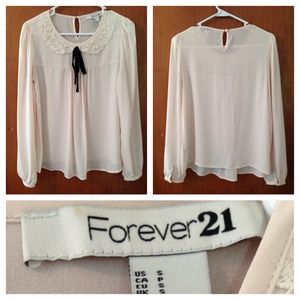 ⭐️reduced ⭐️Peter Pan collar blouse