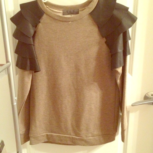 Boutique top