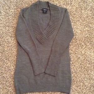 *ON HOLD* XL Grey Sweater