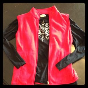 Holiday shirt & vest set.