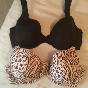 Set of 2 bras