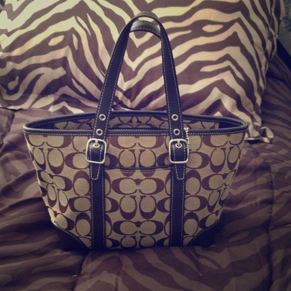 Small authentic Coach bag.