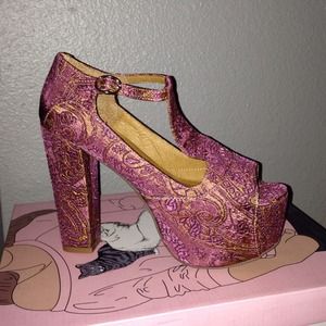 Jeffrey Campbell 6.5 Foxy-Fab NIB 100% Auth 👠