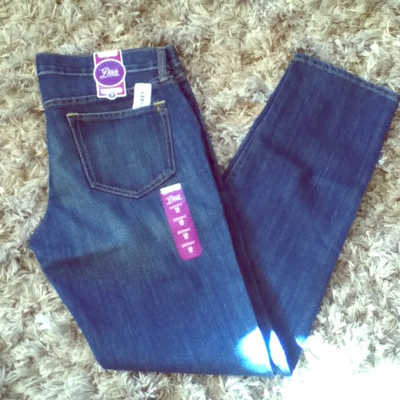 NWT size 10 old navy skinny jeans