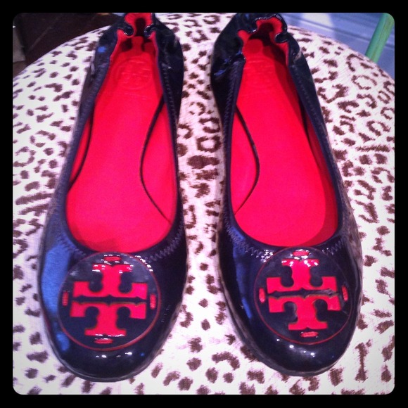 Tory Burch Patent Reva Flat