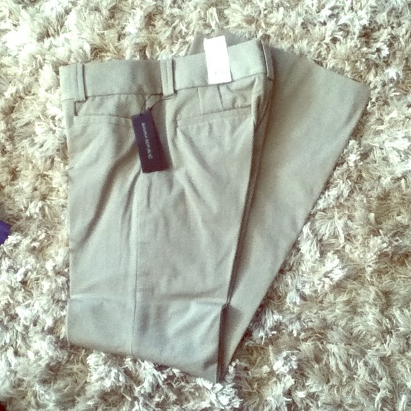 Size 8 women's Banana Republic slacks