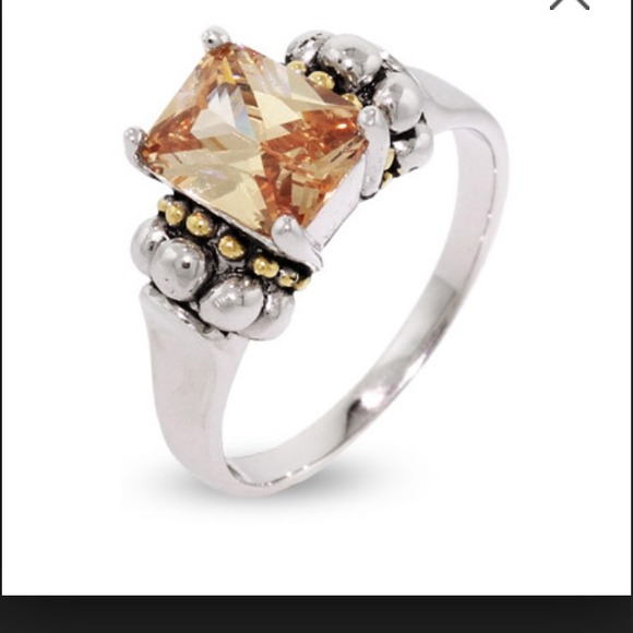 REDUCED authentic  Lagos ring ! Amazing condition