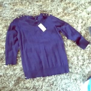 Banana Republic sweater size Medium