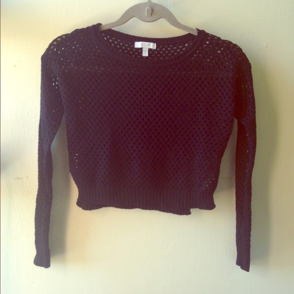 black cropped sweater