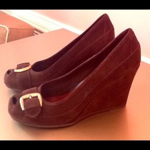 Suede wedges