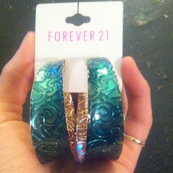 Forever 21 Jewelry - NWT teal and gold hoops