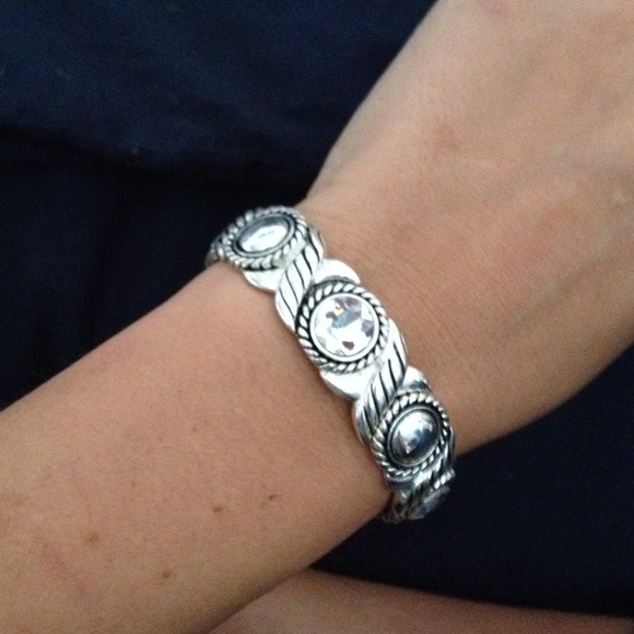 Silver XO bracelet