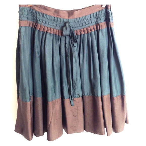 Silk skirt.