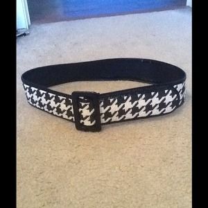 Houndstooth Belt