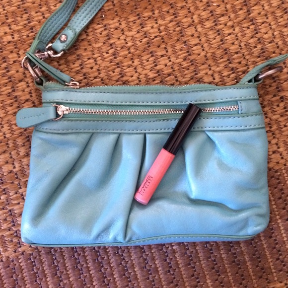 Interchangeable Teal Wristlet &Clutch