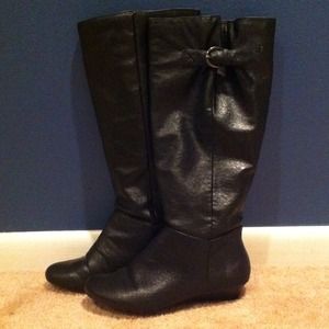 *Bundle* cutecute13 Black knee high boot NWOT!