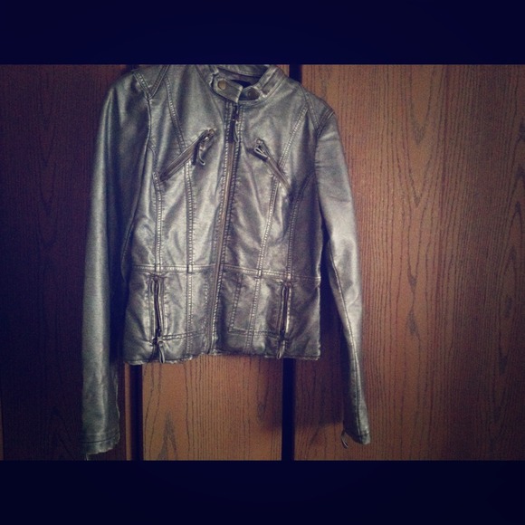 Metallic Silver biker jacket!