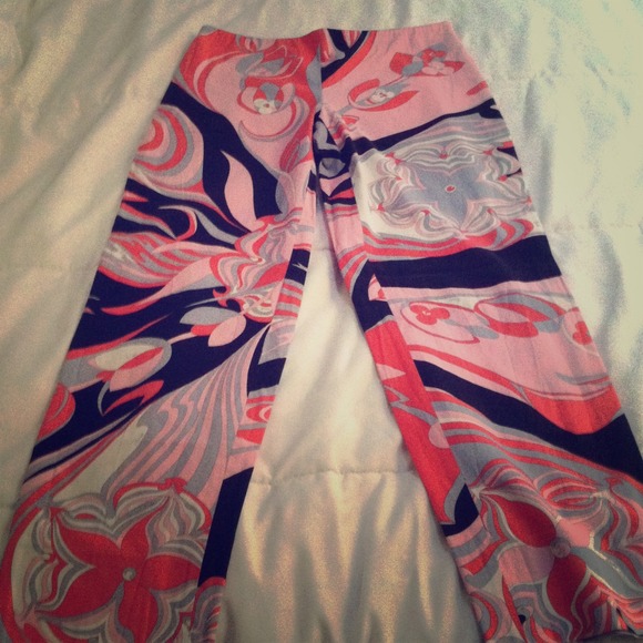 Pucci Pants - 🎈25% off🎈Pucci Capri's!
