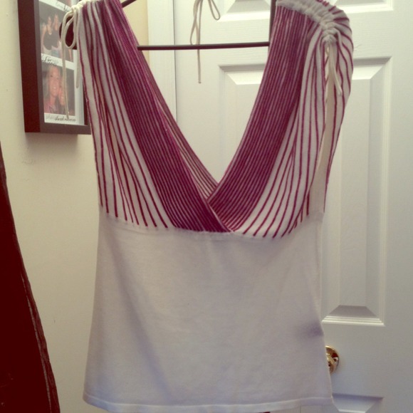 RAMPAGE SLEEVELESS TOP